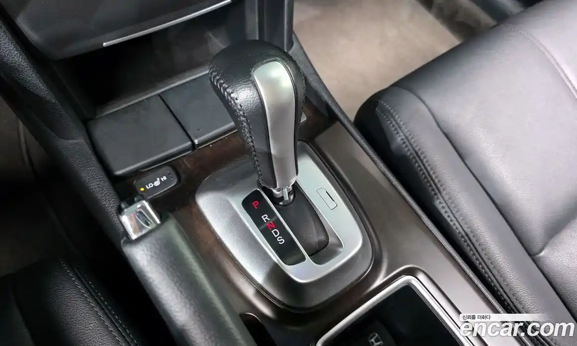 Honda Crosstour 2013 3.5 автомат (гидро), фото 9