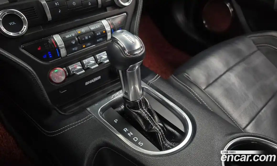 Ford Mustang 2018 2.3 автомат (гидро), фото 9