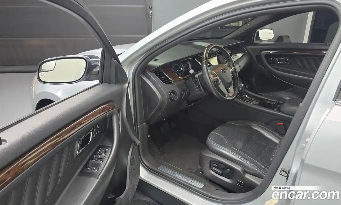 Ford Taurus 2014 2.0 автомат (гидро), фото 10