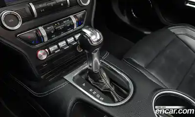 Ford Mustang 2020 2.3 автомат (гидро), миниатюра 12