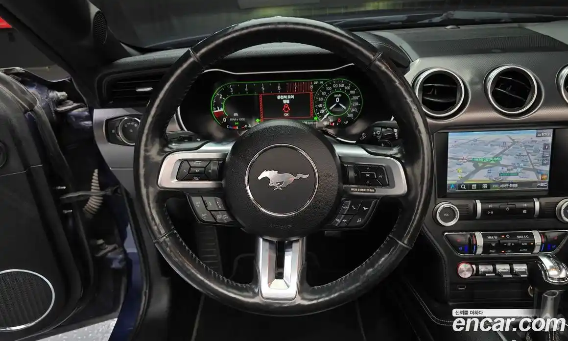 Ford Mustang 2020 2.3 автомат (гидро), фото 18