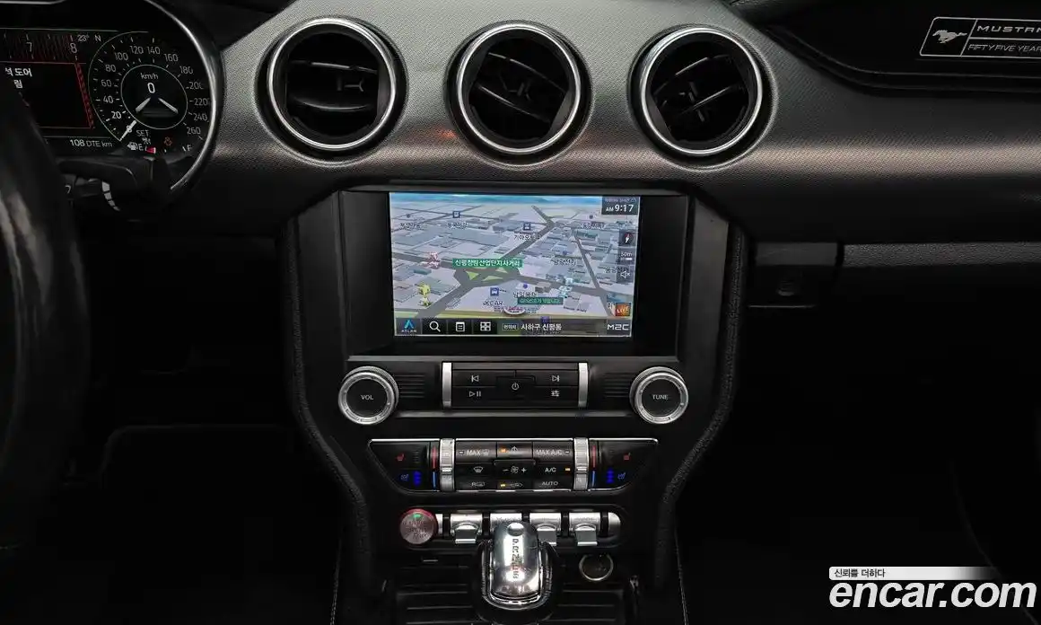 Ford Mustang 2020 2.3 автомат (гидро), фото 21