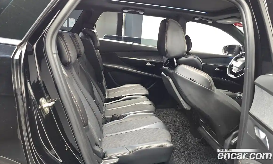 Peugeot 5008 2019 1.5 автомат (гидро), фото 24
