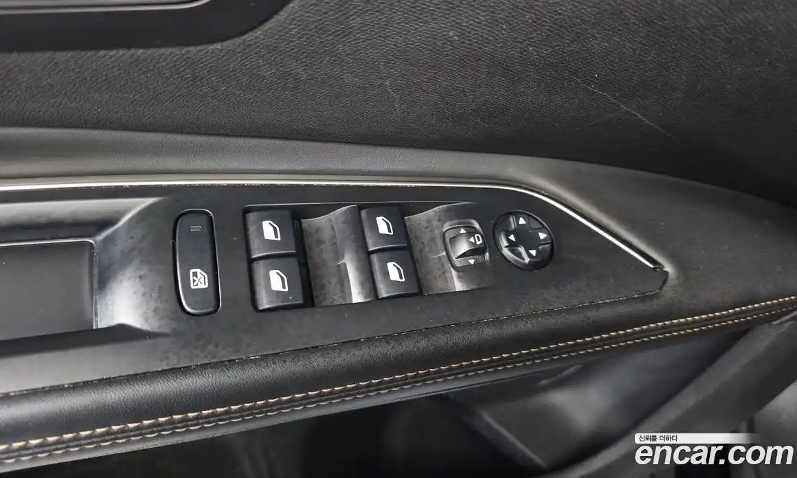 Peugeot 5008 2019 1.5 автомат (гидро), фото 28