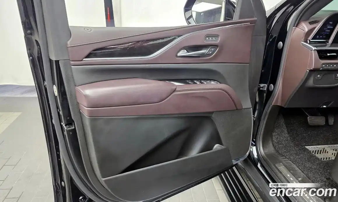 Cadillac Escalade 2021 6.2 автомат (гидро), фото 14