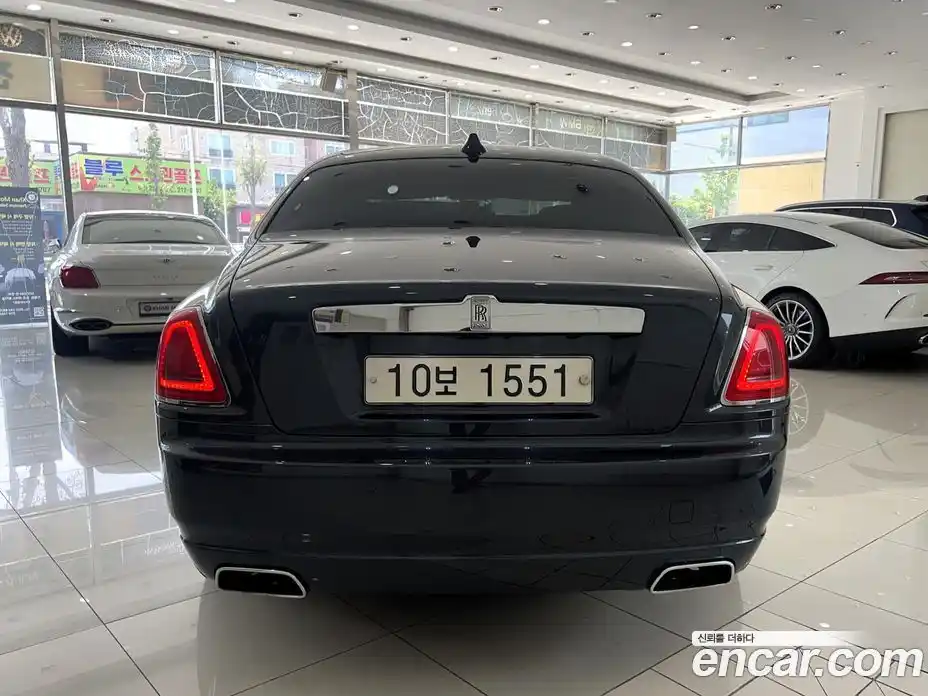 Rolls-Royce Ghost 2018 6.6 автомат (гидро), фото 4 Rolls-Royce Ghost 2018 6.6 автомат (гидро), фото 4