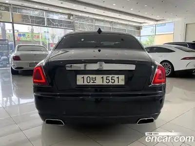 Rolls-Royce Ghost 2018 6.6 автомат (гидро), миниатюра 4 Rolls-Royce Ghost 2018 6.6 автомат (гидро), миниатюра 4