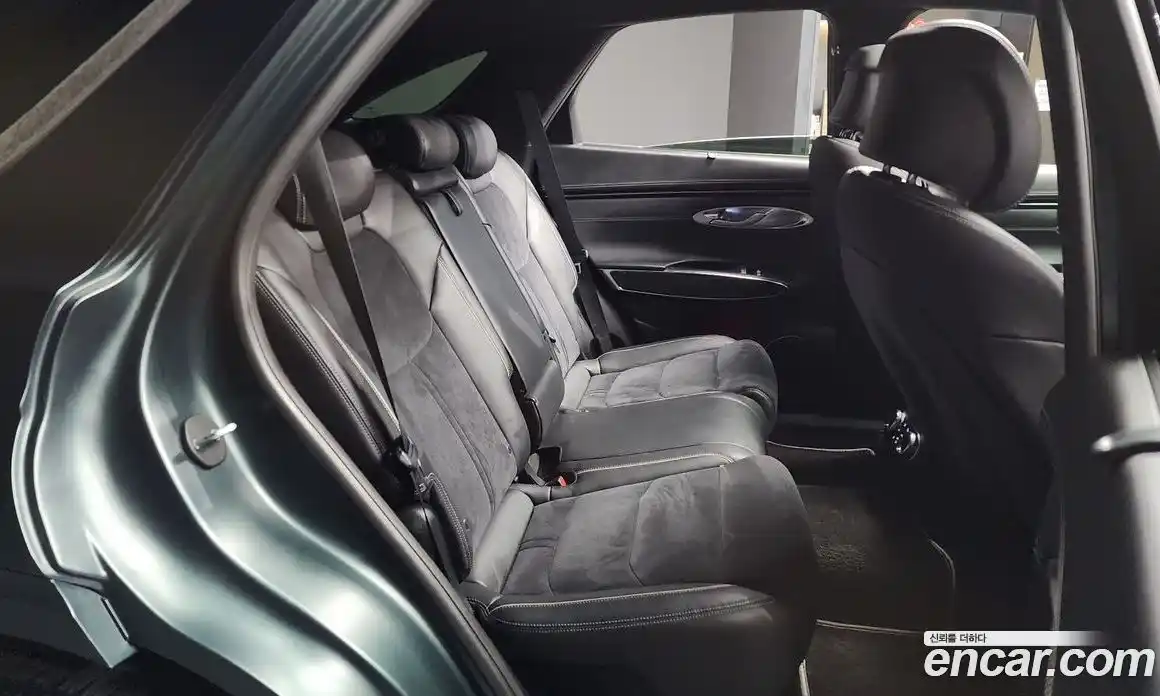 Genesis GV70 2021 2.5 автомат (гидро), фото 12