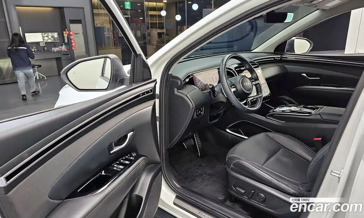 Hyundai Tucson 2022 1.6 автомат (гидро), фото 11