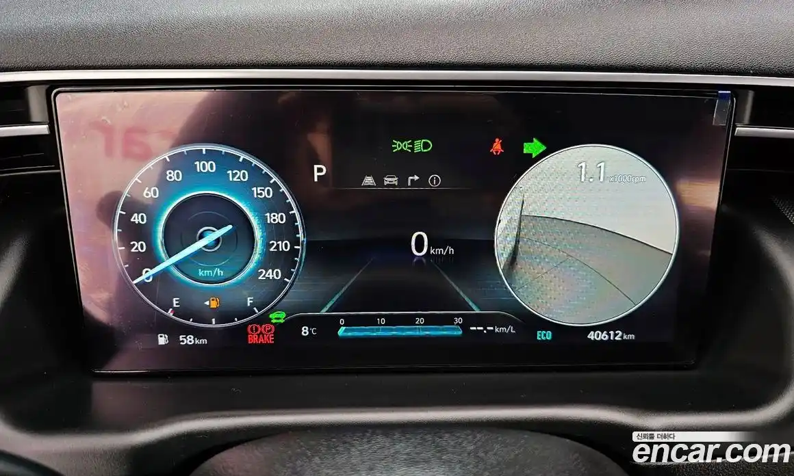 Hyundai Tucson 2022 1.6 автомат (гидро), фото 8