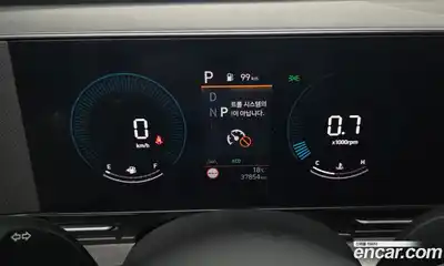Hyundai Kona 2023 1.6 автомат (гидро), миниатюра 8