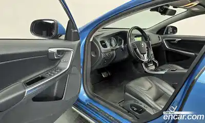 Volvo V60 2015 2.0 автомат (гидро), миниатюра 11