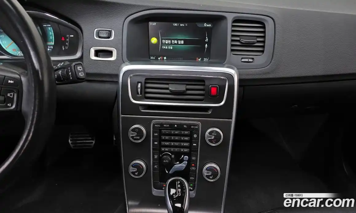 Volvo V60 2015 2.0 автомат (гидро), фото 14