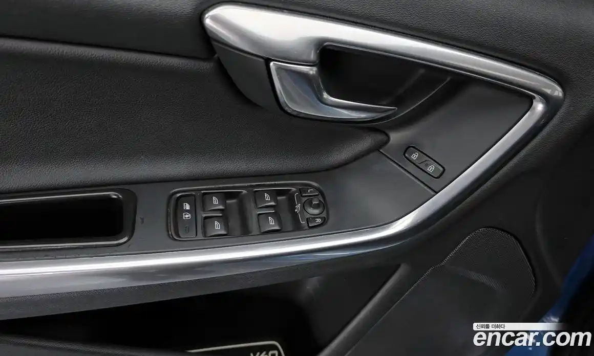 Volvo V60 2015 2.0 автомат (гидро), фото 16