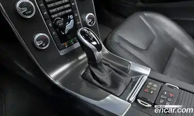 Volvo V60 2015 2.0 автомат (гидро), миниатюра 9