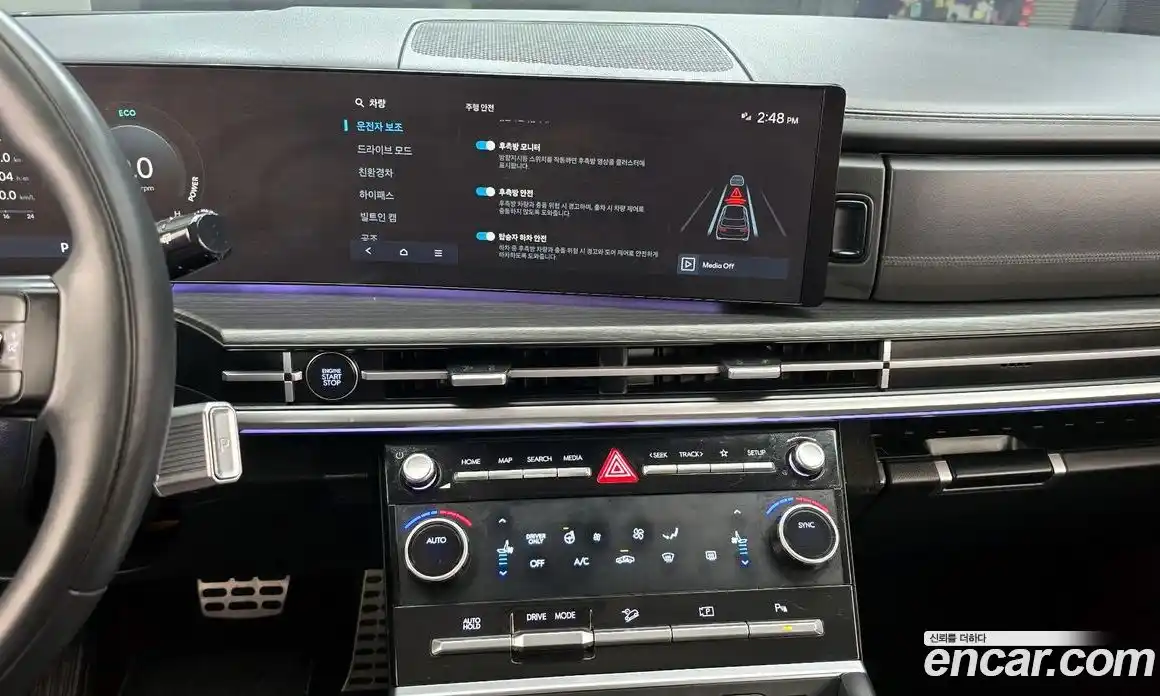 Hyundai Santa Fe 2023 1.6 автомат (гидро), фото 16