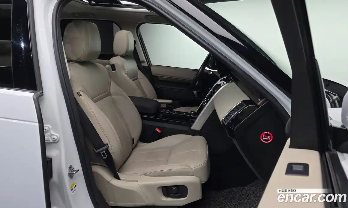 Land Rover Discovery 2019 3.0 автомат (гидро), фото 10