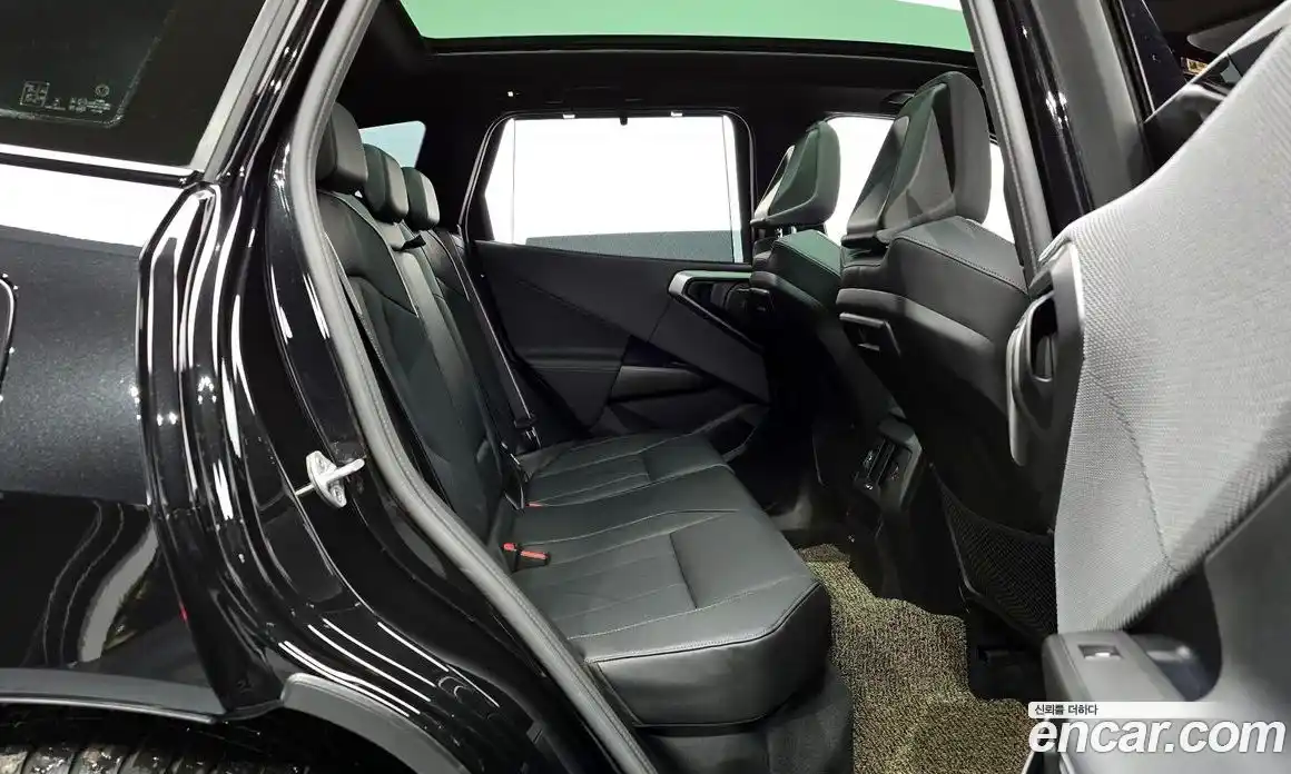 BMW X3 2025 3.0 автомат (гидро), фото 12