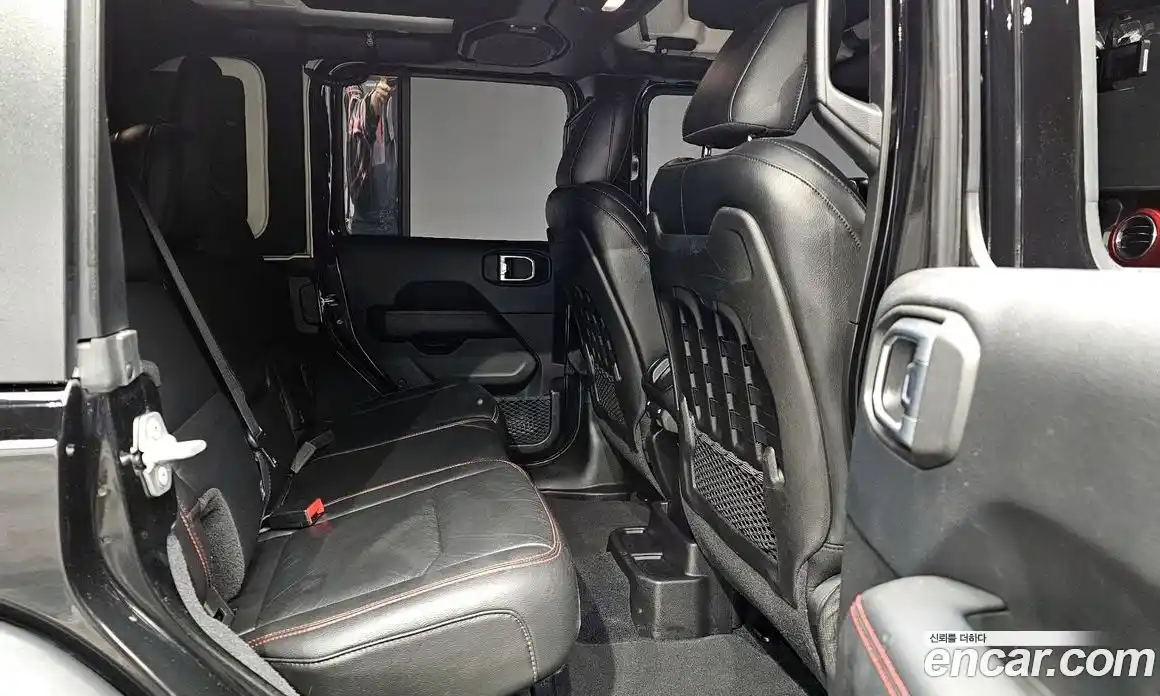 Jeep Wrangler 2018 2.0 автомат (гидро), фото 11