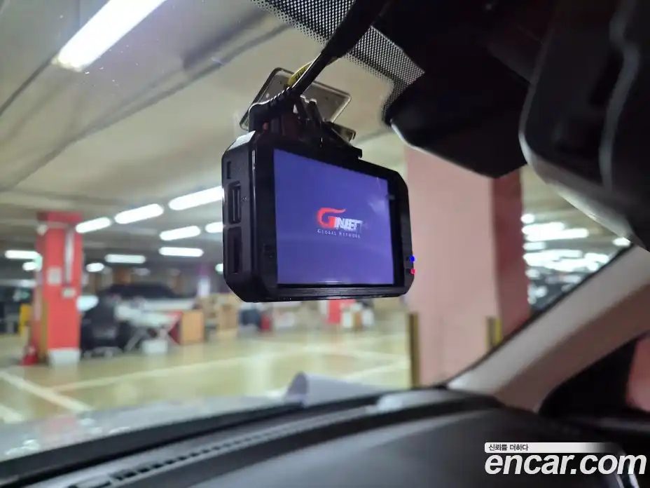 Hyundai Venue 2026 1.6 автомат (гидро), фото 13