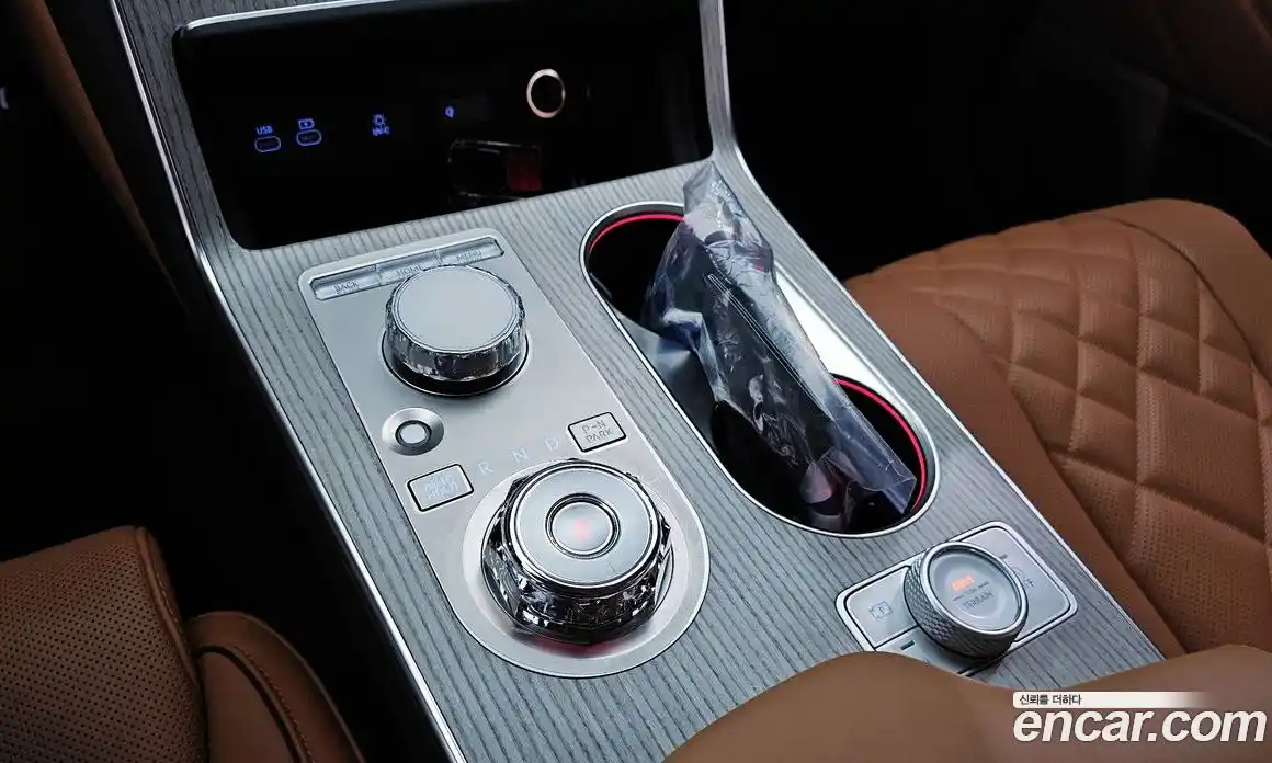 Genesis GV80 2024 3.5 автомат (гидро), фото 9