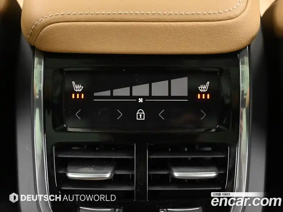 Volvo V60 2024 2.0 автомат (гидро), фото 16