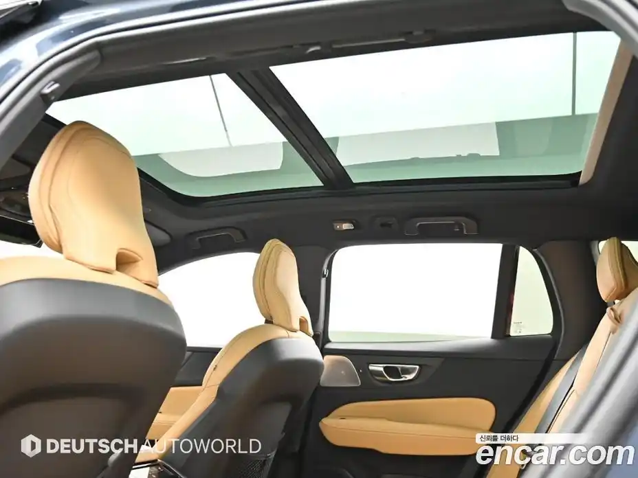 Volvo V60 2024 2.0 автомат (гидро), фото 18