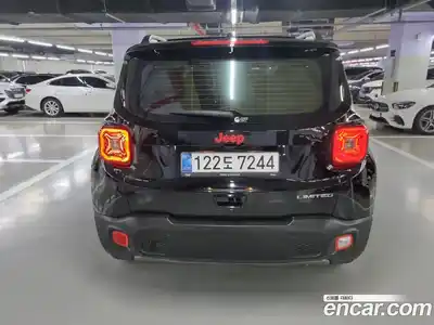 Jeep Renegade 2023 1.3 автомат (гидро), миниатюра 3