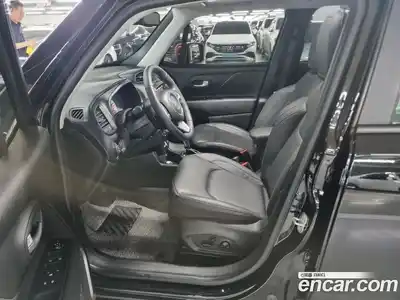 Jeep Renegade 2023 1.3 автомат (гидро), миниатюра 9