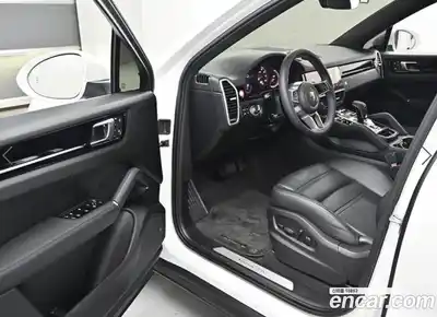 Porsche Cayenne 2023 3.0 автомат (гидро), миниатюра 11