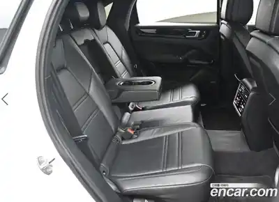 Porsche Cayenne 2023 3.0 автомат (гидро), миниатюра 12