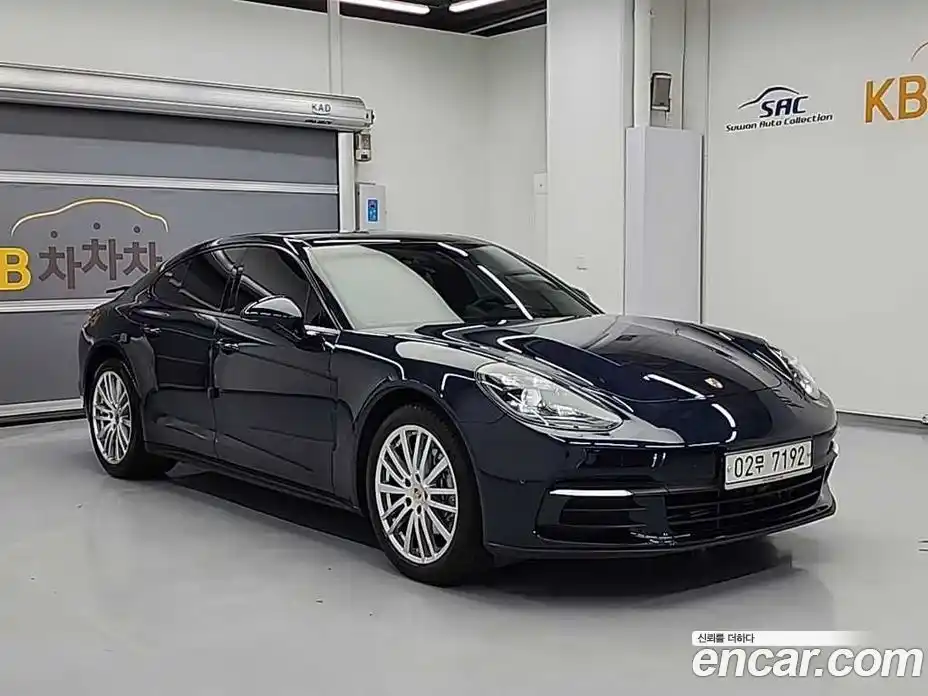 Porsche Panamera 2017 3.0 автомат (гидро), фото 4