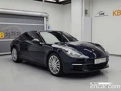 Porsche Panamera 2017 3.0 автомат (гидро), миниатюра 4
