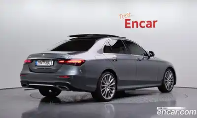 Mercedes-Benz E-Class 2021 2.0 автомат (гидро), миниатюра 2