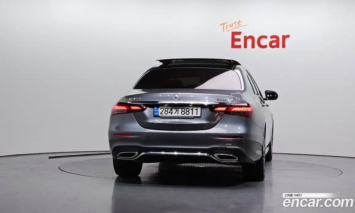 Mercedes-Benz E-Class 2021 2.0 автомат (гидро), фото 4
