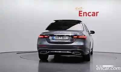 Mercedes-Benz E-Class 2021 2.0 автомат (гидро), миниатюра 4