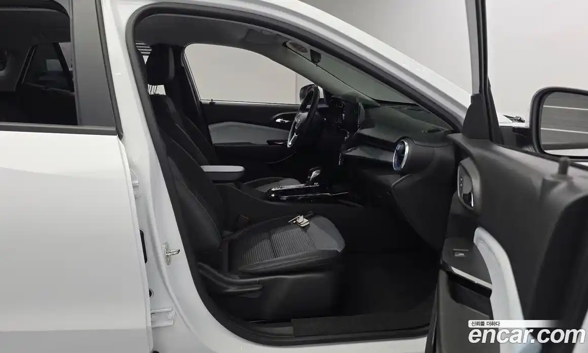 Chevrolet Trax 2023 1.2 автомат (гидро), фото 18