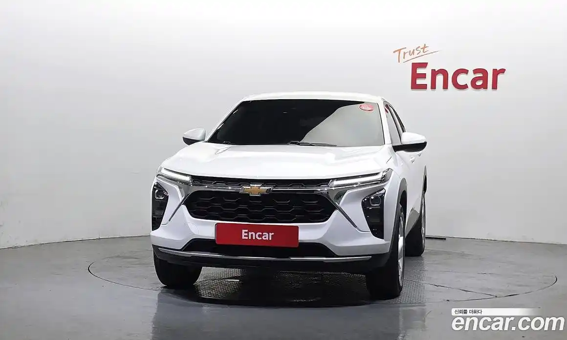Chevrolet Trax 2023 1.2 автомат (гидро), фото 3