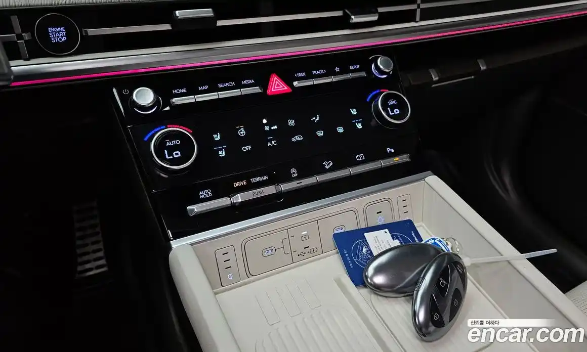Hyundai Santa Fe 2025 2.5 автомат (гидро), фото 33