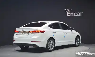 Hyundai Avante 2017 1.6 автомат (гидро), миниатюра 2