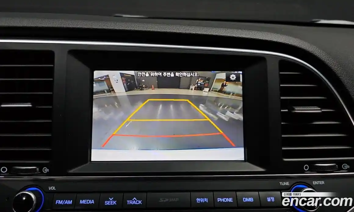 Hyundai Avante 2017 1.6 автомат (гидро), фото 21
