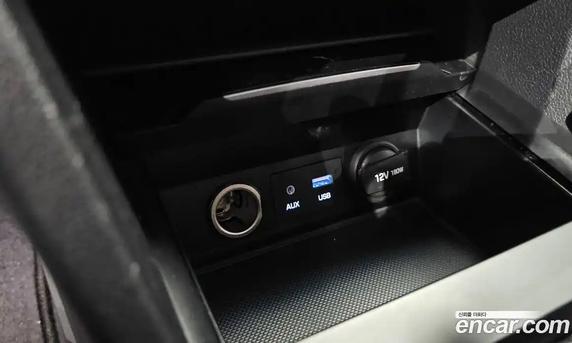 Hyundai Avante 2017 1.6 автомат (гидро), фото 28