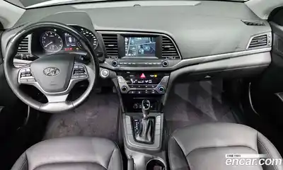 Hyundai Avante 2017 1.6 автомат (гидро), миниатюра 10