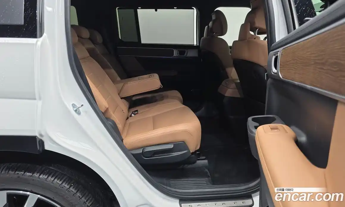 Hyundai Santa Fe 2023 2.5 автомат (гидро), фото 12