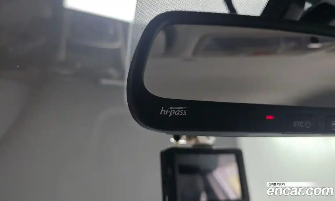 Hyundai Venue 2022 1.6 автомат (гидро), фото 25