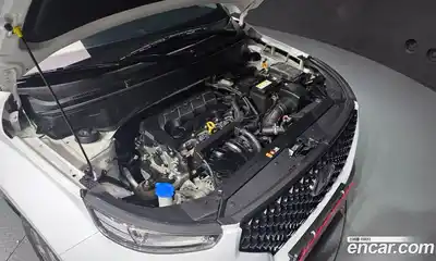 Hyundai Venue 2022 1.6 автомат (гидро), миниатюра 6