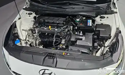 Hyundai Avante 2020 1.6 автомат (гидро), миниатюра 6