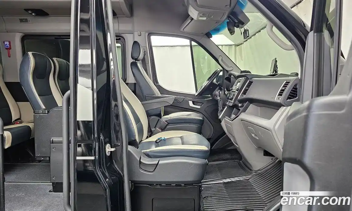 Hyundai Solati 2022 2.5 автомат (гидро), фото 17