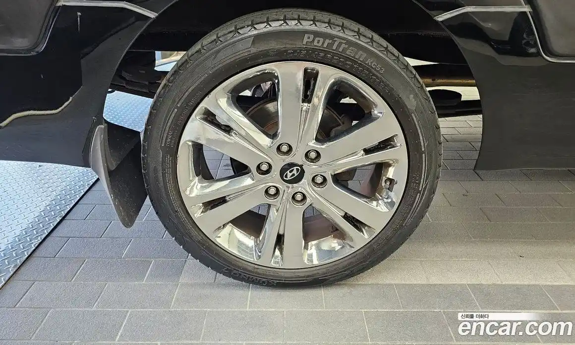 Hyundai Solati 2022 2.5 автомат (гидро), фото 5
