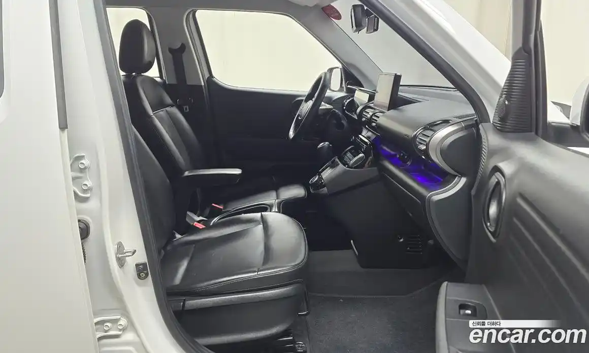 Hyundai Casper 2022 1.0 автомат (гидро), фото 11